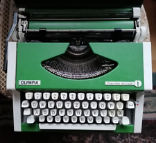 Vintage Schreibmaschine "Olympia" Traveller de Luxe