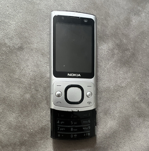 Nokia 6700 slide handy - nokia,