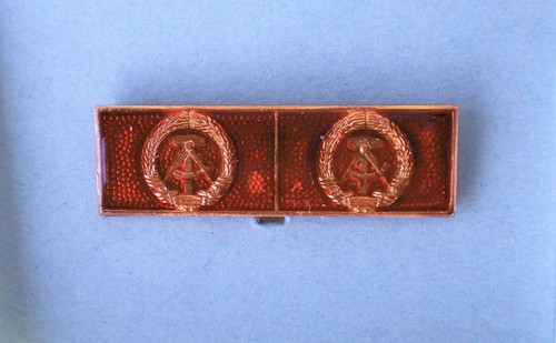 Ddr interimspange aktivist - ddr, "aktivist"