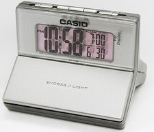 ✅ Casio Digital Wecker DQ-542B-8BEF silberfarben ✅