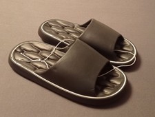 Slip On's Badelatschen Weich Gr42-42 One Size Fit All Federleicht Neu Kunststoff