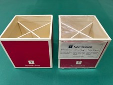 Semikolon - Stifteköcher in