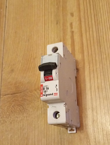 Legrand 06160 amp 16 a - legrand, b