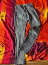 Jeans Gr. 32 S grau der Marke Only - wie NEU