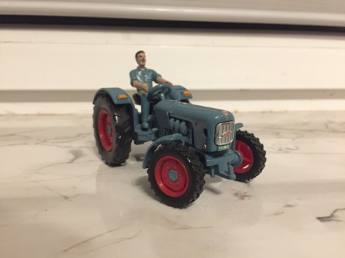 Siku traktor eicher - siku, 1:32