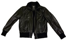 Revolution RVLT schwarze