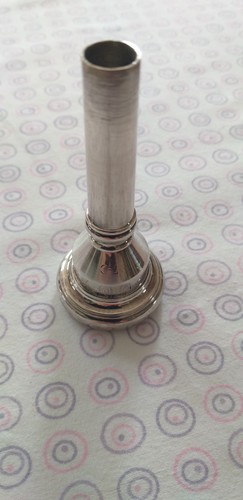 Mundstück für tenorhorn oder - mundstück,