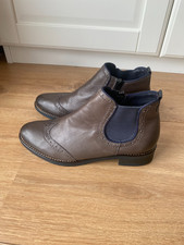 Sehr schöne Remonte  Schuhe in braun Größe 38 . Neu und ungetragen.