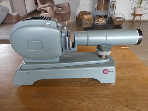 Projektor mit 250mm - projektor,