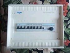 Unterverteilung  Verteiler Sicherungskasten Hager mit Tür für Wohn / Herd 