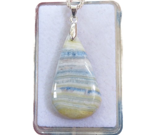 Scheelit cabochon anhänger - scheelit,