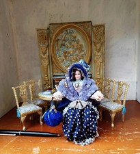 Miniatur 1:12 Puppe Figur Dame