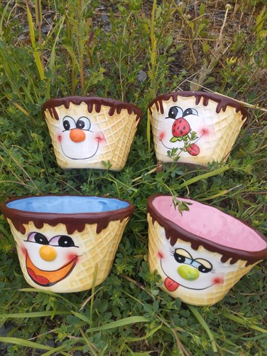 Vier eisbecher eisdiele - vier, ,