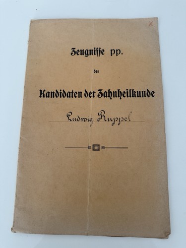 Alte zeugnismappe mit - alte,