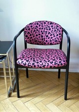 Original Thonet Polsterstuhl,  Leoprint, schwarzes Bugholz,