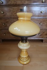 Alte Petroleumlampe, Messing