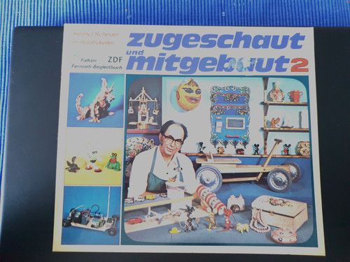 Buch zugeschaut und