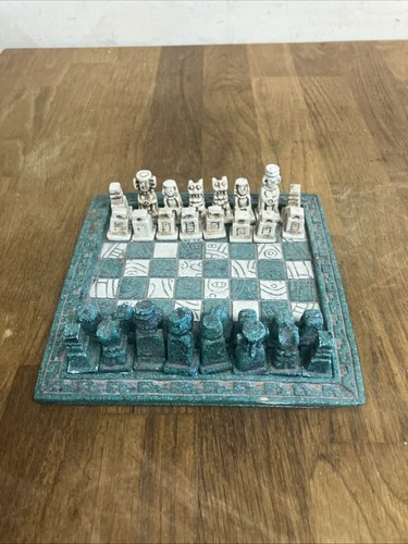 Vintage schachspiel aus - vintage,
