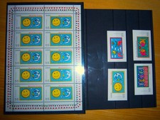 14 Stück James Rizzi Pop Art Edition Briefmarken + 17 Sticker