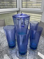 Tupperware Eleganzia Set 5 tlg. Kanne groß  + 4 Becher Blau grüner Boden