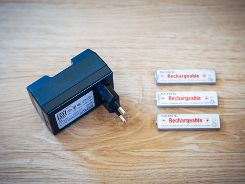 Original sony battery - bc-7s,
