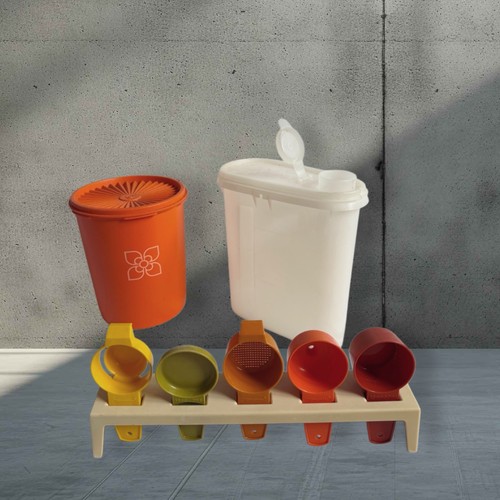 Vintage tupperware - tupperware,