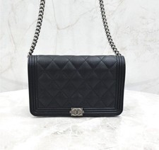 CHANEL WOC Tasche Boy Silber