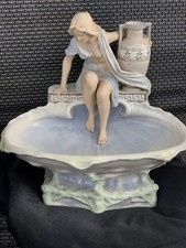 antike Porzellan Nymphenfigur