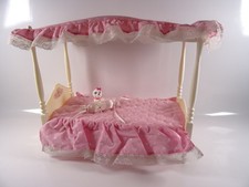 Vintage Barbie-Möbel