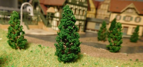 Dunkelgrüne tannen 48 mm - ,