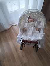 Rattanpuppenwagen Nostalgisch Mit PUPPE Taufe Gut Erhalten Gebraucht