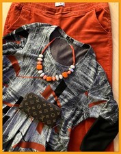 2 Teile Gr. 48 Cordhose Helena Vera+Naveed Strick-Tunika?Portmonee +Kette ?