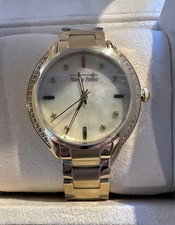 Damenuhr, IP vergoldet, Perlmuttzifferblatt, Zirkonedelsteine,Neupreis 249.—EUR