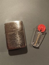 Zippo Feuerzeug Vintage Brushed Chrome Silber PAT.2032695 Top Zustand