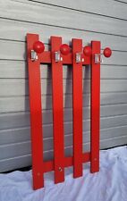 Rote 60er Jahre Holz