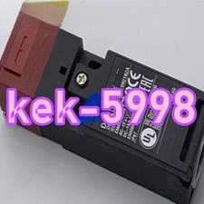 1PC NEU Safety door switch D4SL-N4UFG #JH
