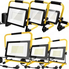 LED Fluter mit Stativ