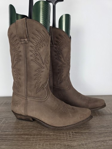 Bill montana pinfel cowboy - by,