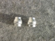 2 Bremszuggegenhalter für