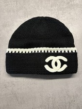 CHANEL Mütze in Schwarz