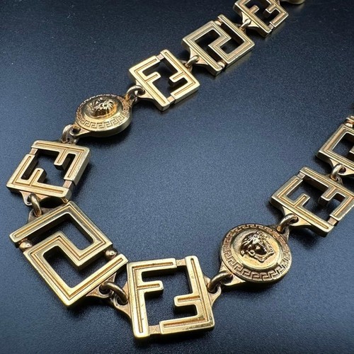 Fendace fendi versace medusa - fendi,