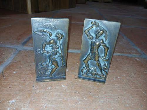 Bronze buchstützen georg - buchstützen,