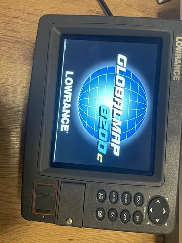 Lowrance globalmap 8200c - lowrance,