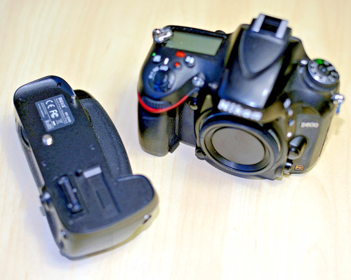 Nikon d600 mp dslr - 24.3,
