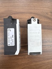 2X EATON MOELLER AT21-4-I ENDSCHALTER 2NO/1NC IP65 250V AC 230VA/6A Neu ohne ...