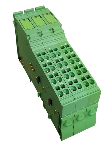 Phoenix contact 2726285 - 3x,
