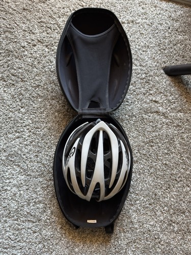 Giro atmos with carbon - giro,