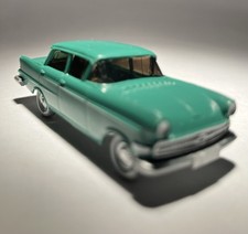 Wiking 1:87 Opel Kapitän P2 - grün