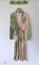 Zara Kimono mit Quasten viral