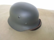 WH Stahlhelm + Kinnriemen M35